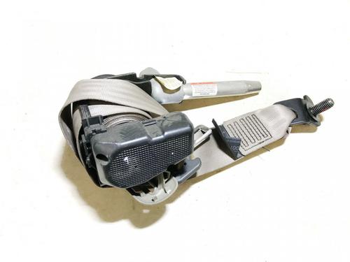 Used Rear center seatbelt Rear center seatbelt VOLVO S80 I (184) 2.4 (170 hp) 35645854 35645854