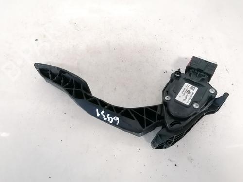 Pedal Pedal CHEVROLET ORLANDO (J309) 1.8 (141 hp) 35540875 35540875