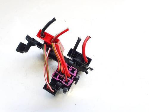 Fuse box AUDI A6 C5 (4B2, 4B4) 2.5 TDI quattro | BP32627914E1 - Image 3