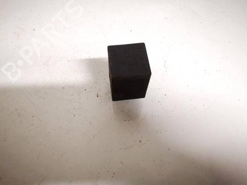 Used Other Other SUZUKI IGNIS I (FH) 1.3 (HV51, HX51, RG413) (83 hp) 32623488 32623488