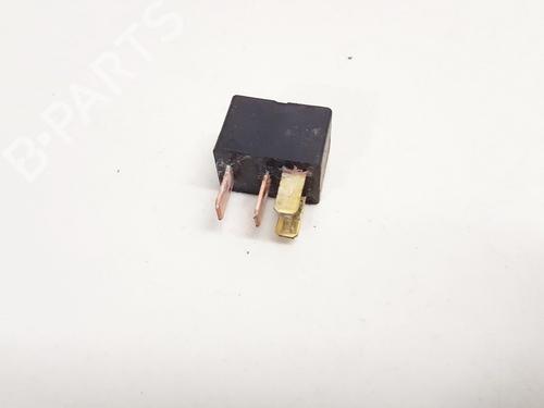 Electronic sensor MITSUBISHI OUTLANDER II (CW_W) 2.2 DI-D 4WD | BP33106978M84 - Image 2