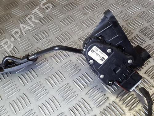 Used Pedal Pedal 35681667 35681667