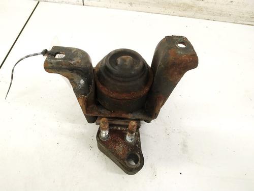 Used Engine mount Engine mount TOYOTA AVENSIS (_T25_) 1.8 VVT-i (ZZT251_, ZZT251R) (129 hp) 32902062 32902062