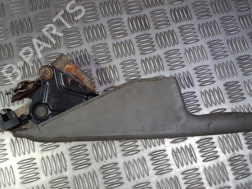 hand-brake-vw-passat-b5-3b2-1996-1997-1998-1999-2000-2001-35682079 main image