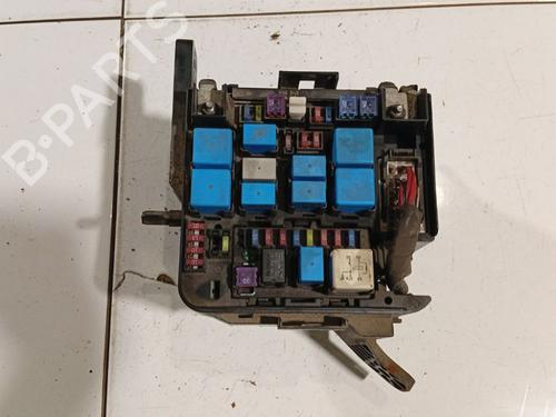 Fuse box CHEVROLET CAPTIVA (C100, C140) 2.0 D 4WD | BP33418695E1 - Image 2