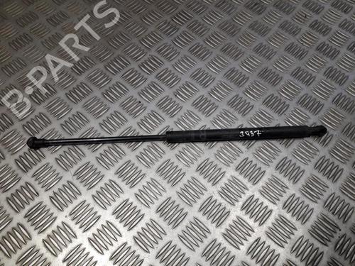 hood-lift-support-lexus-is-ii-_e2_-2005-2006-2007-2008-2009-2010-2011-2012-2013-35705108 main image