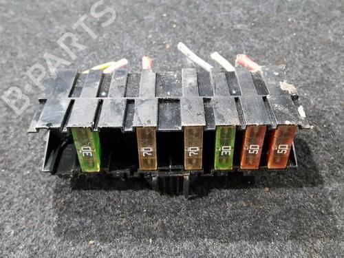 fuse-box-ford-focus-ii-da_-hcp-dp-2004-2005-2006-2007-2008-2009-2010-2011-2012-2013-33483362 main image