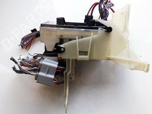 Used Fuse box Fuse box FORD MONDEO II (BAP) 1.8 TD (90 hp) 33527901 33527901