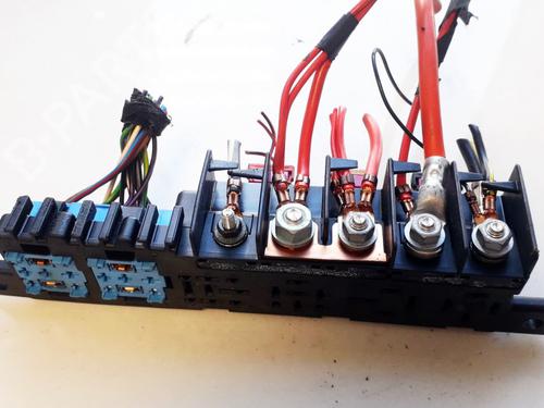 Used Fuse box Fuse box AUDI A4 B5 (8D2) 1.9 TDI (110 hp) 33525767 33525767