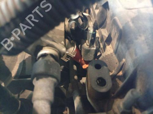 injector-ford-c-max-dm2-2007-2008-2009-2010-36506917 main image