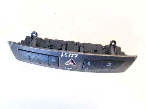 Used Warning switch Warning switch MERCEDES-BENZ C-CLASS (W203) C 180 Kompressor (203.046) (143 hp) 35627567 35627567