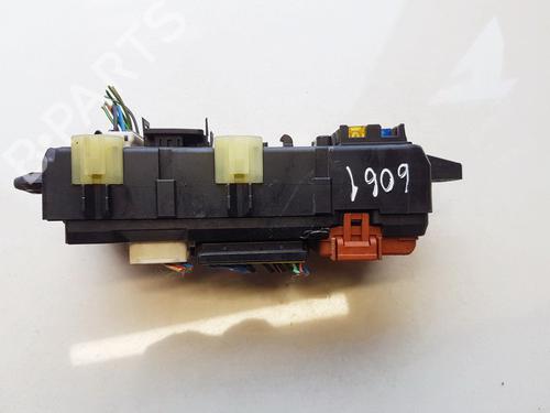 Fuse box MITSUBISHI SPACE STAR MPV (DG_A) 1.3 16V (DG1A) | BP33063901E1 - Image 2
