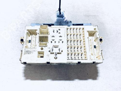 Used Fuse box Fuse box FIAT STILO (192_) 1.9 JTD (192_XE1A) (115 hp) 33109216 33109216