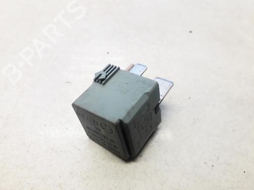 other-mercedes-benz-e-class-w211-2002-2003-2004-2005-2006-2007-2008-2009-33103688 main image