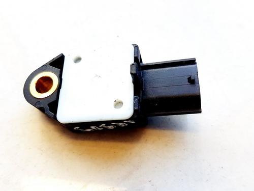 Used Electronic module Electronic module LEXUS IS II (_E2_) 220d (ALE20) (177 hp) 33061432 33061432