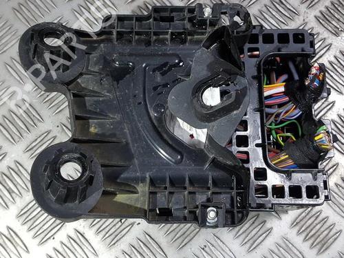 Used Fuse box Fuse box FORD FIESTA VI (CB1, CCN) 1.25 (82 hp) 33496381 33496381