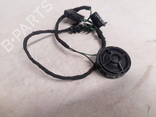 speaker-audi-a6-c5-4b2-4b4-1997-1998-1999-2000-2001-2002-2003-2004-2005-32923449 main image