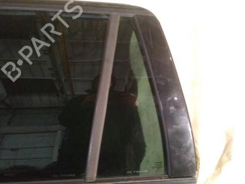 Panel rude bagtil venstre Panel rude bagtil venstre 35323333 35323333