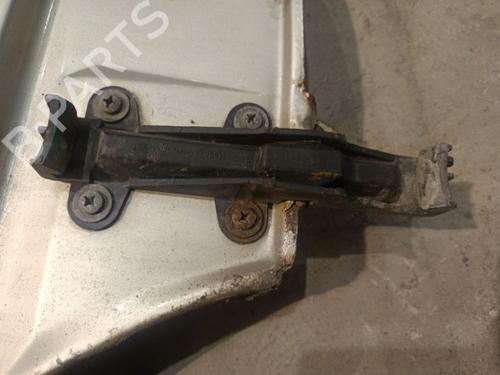 Used Front bumper bracket Front bumper bracket 36823845 36823845