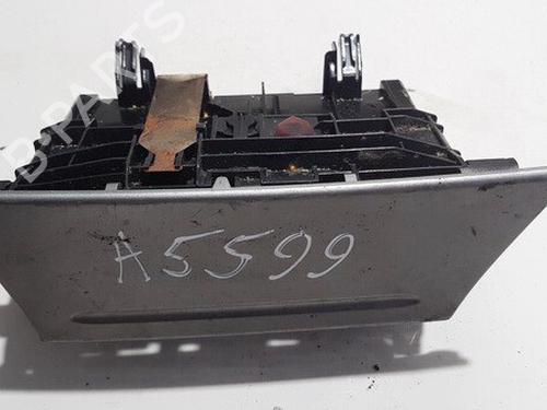 Used Glove box Glove box FORD FOCUS II (DA_, HCP, DP) 1.6 TDCi (109 hp) 35639839 35639839