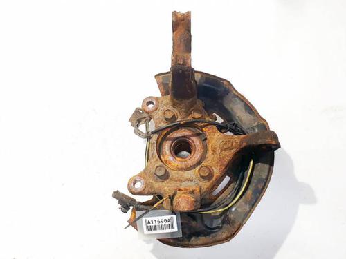 Used Right front steering knuckle Right front steering knuckle TOYOTA AURIS (_E15_) 2.0 D-4D (ADE150_, ADE150R) (126 hp) 39895738 39895738