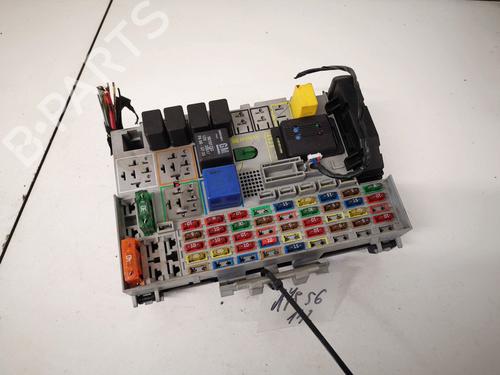 fuse-box-opel-zafira-a-mpv-t98-1999-2000-2001-2002-2003-2004-2005-2006-32889207 main image