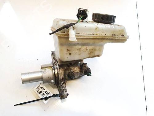 Used Brake master cylinder Brake master cylinder RENAULT LAGUNA III (BT0/1) 2.0 dCi (BT07, BT0J, BT14, BT1A, BT1S) (131 hp) 40519992 40519992
