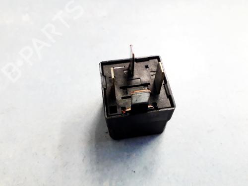 Electronic sensor MERCEDES-BENZ E-CLASS (W211) E 320 CDI (211.022) | BP33102567M84 - Image 2