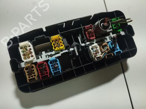 Used Fuse box Fuse box 32563417 32563417
