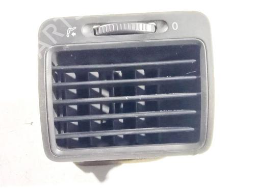 Used Air vent VW GOLF V (1K1) 1.6 (102 hp) 32608467