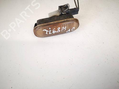Højre side indikator Højre side indikator VW GOLF III (1H1) 1.9 TDI (90 hp) 35205490 35205490