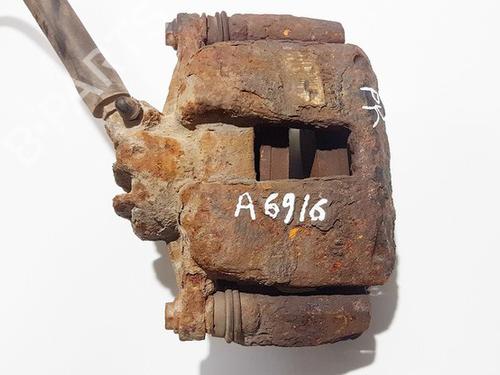 Used Left front brake caliper Left front brake caliper 35547501 35547501