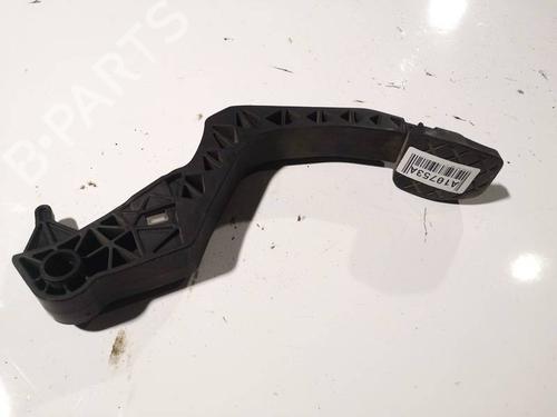 Used Pedal Pedal 34910833 34910833