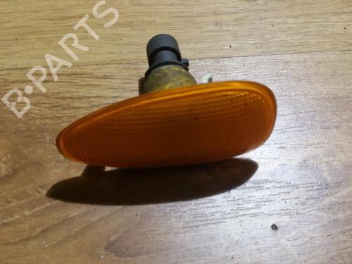 Used Right side indicator Right side indicator 35651985 35651985