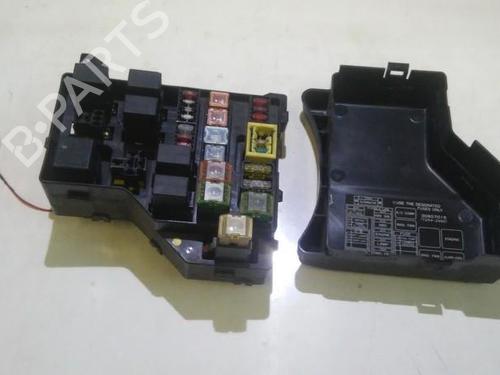 Used Fuse box Fuse box VOLVO V40 Estate (645) 2.0 (136 hp) 33485799 33485799