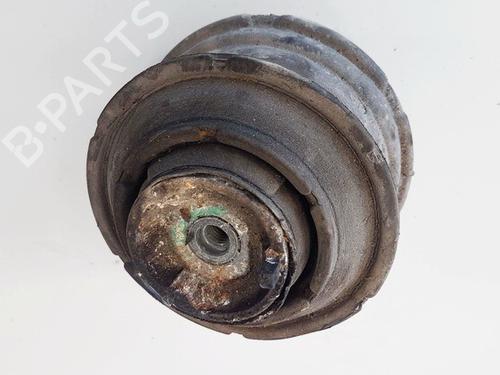 Used Engine mount Engine mount MERCEDES-BENZ C-CLASS (W202) C 220 D (202.121) (95 hp) 33065103 33065103