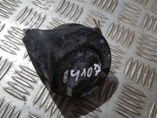 Used Horn Horn VW POLO IV (9N_, 9A_) 1.2 12V (64 hp) 35710300 35710300