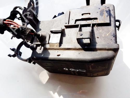 Used Fuse box Fuse box OPEL ASTRA G Hatchback (T98) 1.7 TD (F08, F48) (68 hp) 33523373 33523373