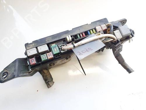 Used Fuse box Fuse box TOYOTA COROLLA Verso (ZER_, ZZE12_, R1_) 2.2 D-4D (AUR10_, AUR10R) (136 hp) 32942451 32942451