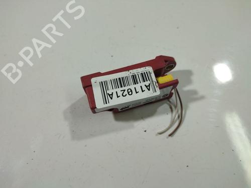 Used Electronic module VW BORA I (1J2) 1.9 TDI (90 hp) 32540718