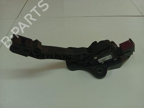 Used Pedal Pedal KIA SORENTO II (XM) 2.2 CRDi (197 hp) 34767646 34767646