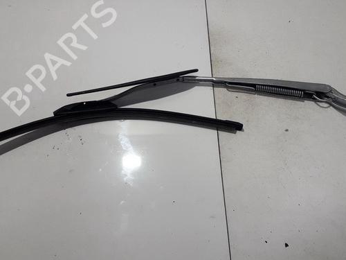 Used Front windshield wiper arm Front windshield wiper arm HYUNDAI ELANTRA III (XD) 2.0 CRDi (113 hp) 33521956 33521956