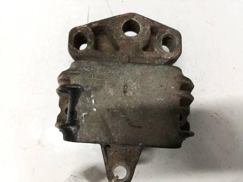 Used Engine mount Engine mount SUBARU LEGACY IV Estate (BP) 2.0 AWD (BP5) (138 hp) 32970130 32970130