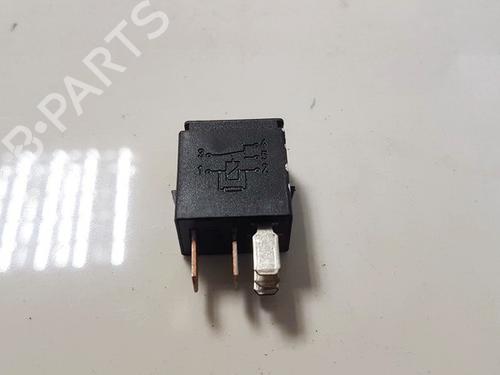 other-nissan-almera-ii-hatchback-n16-2000-33105655 main image