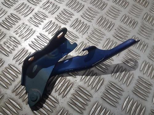 hingedoor-check-strap-toyota-rav-4-ii-_a2_-2000-2001-2002-2003-2004-2005-35702324 main image