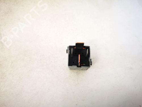 Electronic sensor MERCEDES-BENZ C-CLASS (W203) C 200 CDI (203.004) | BP33079604M84 - Image 2
