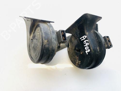 horn-audi-a4-b5-8d2-1994-1995-1996-1997-1998-1999-2000-2001-35546989 main image