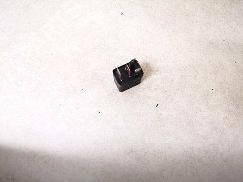 Electronic sensor OPEL ZAFIRA A MPV (T98) 2.2 DTI 16V (F75) | BP33085193M84 - Image 2
