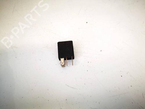 Used Electronic sensor Electronic sensor OPEL ZAFIRA A MPV (T98) 2.0 DI 16V (F75) (82 hp) 32582170 32582170