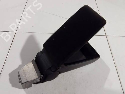 Used Armrest / Center console Armrest / Center console FIAT STILO (192_) 2.4 20V (192_XD1A, 192AXD12) (170 hp) 35062311 35062311